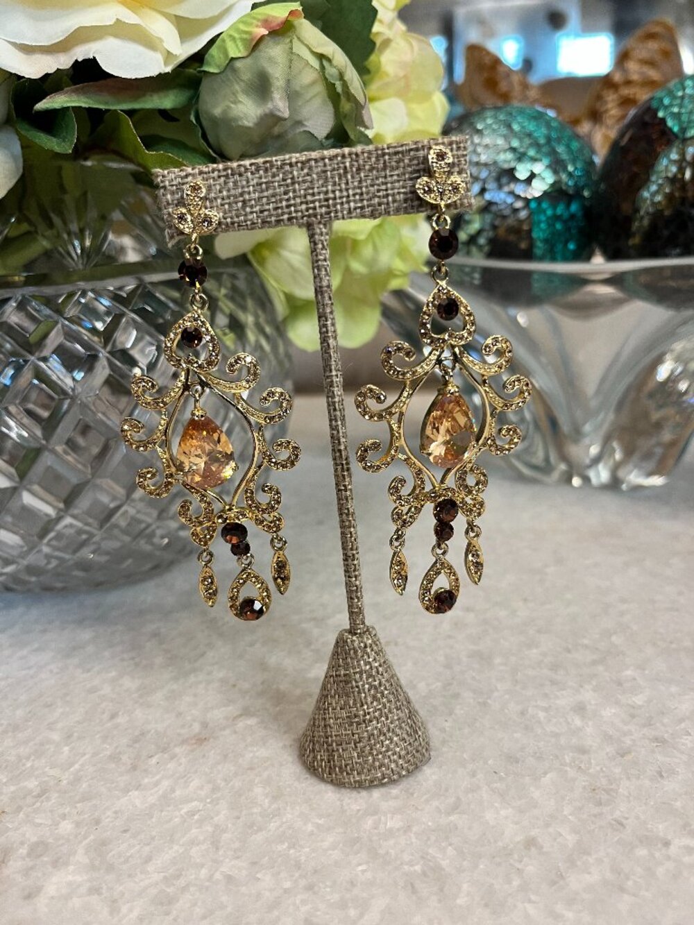 Vintage Gold Tone & Citrine Topaz Rhinestone Chandelier Long Dangle Earrings